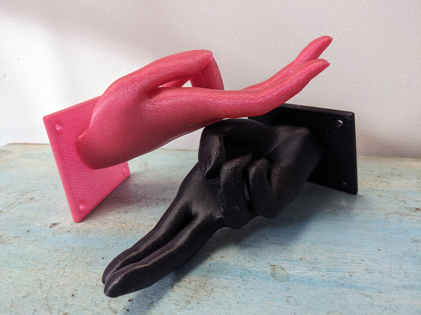 B's Fingers- It's a hook