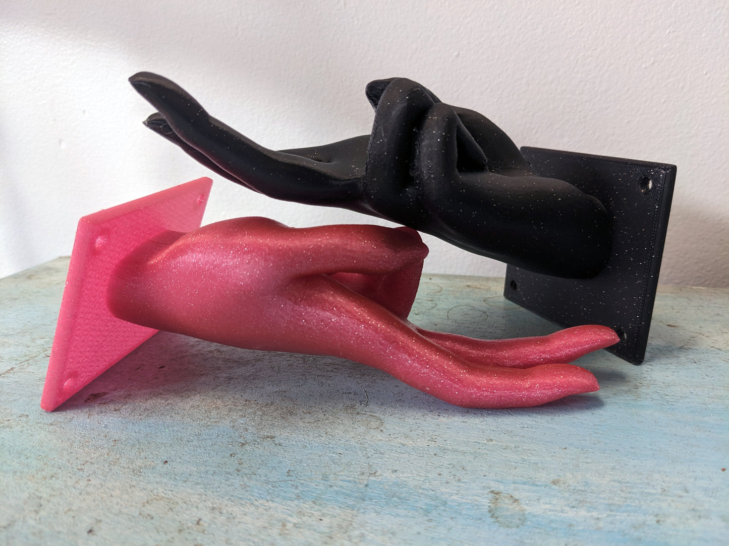 B's Fingers- It's a hook