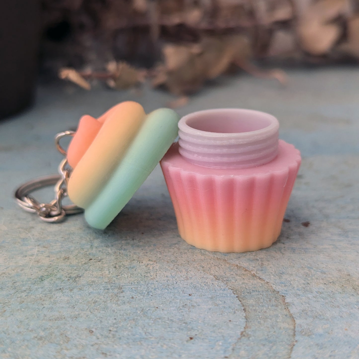 Cupcake Twist Top Keychain